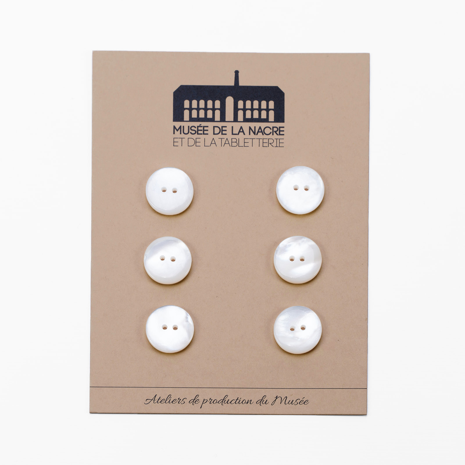 Boutons bombés nacre blanche 2 trous (x6)