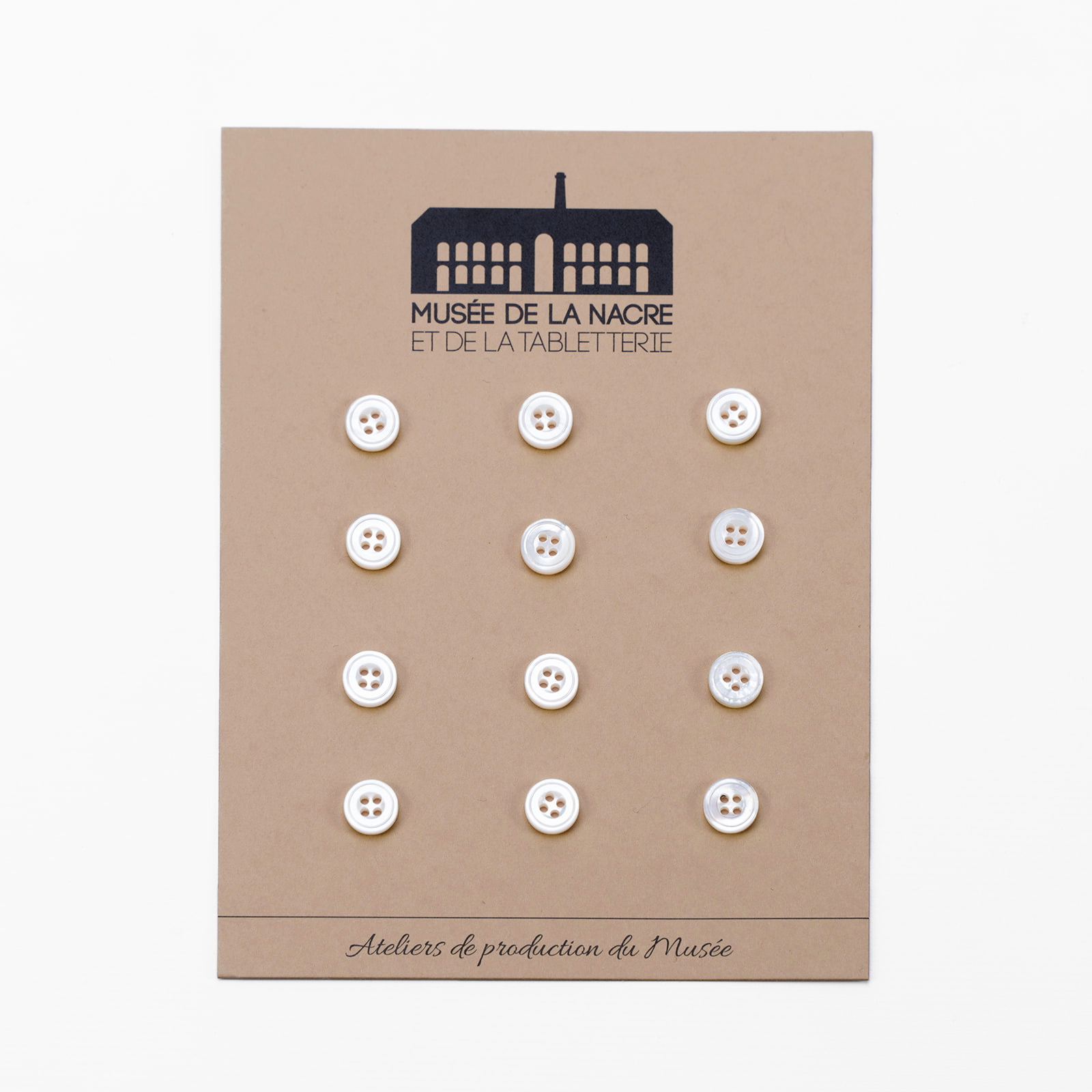 Boutons chemise 2 liserés en troca 2 trous (x12)